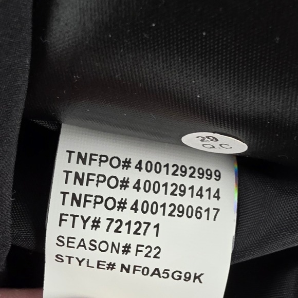 $500 The North Face Amry 700 Down Puffer Jacket Womens XL Red Black NF0A5G9K - Picture 8 of 15